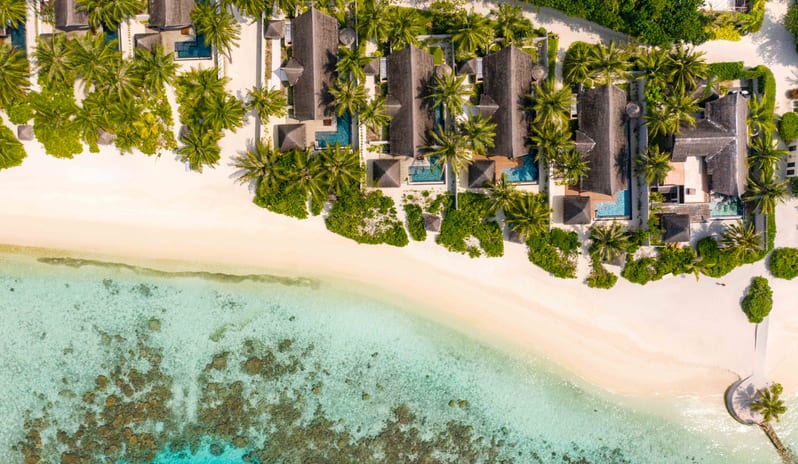 OZEN RESERVE BOLIFUSHI, Earth Pool Villa Aerial View